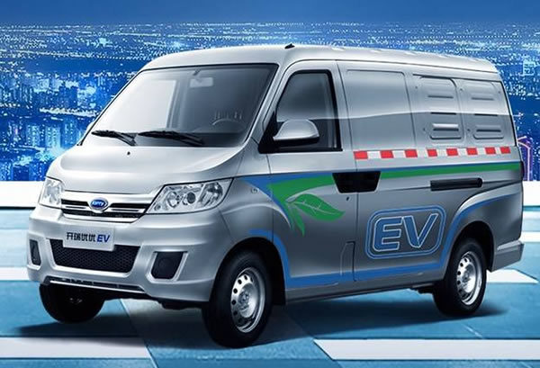 開(kāi)瑞優(yōu)優(yōu)新能源純電動(dòng)貨運(yùn)面包車(chē)