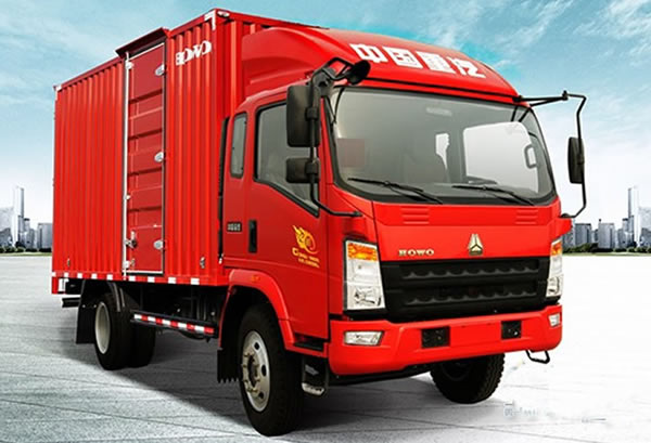 重汽豪沃輕卡4.2米箱式貨車