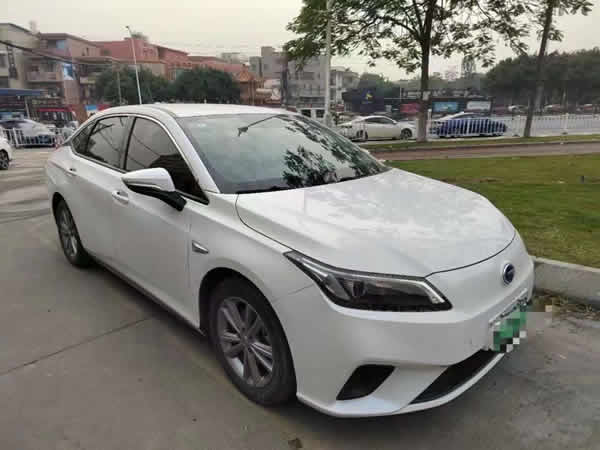 廣汽新能源 AionS 炫630網(wǎng)約車