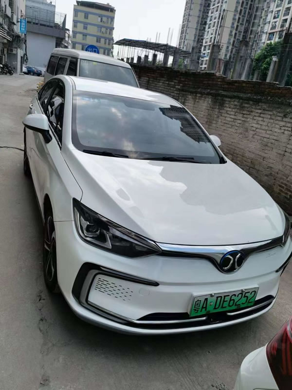 廣州北汽EU5網(wǎng)約車司機(jī)招募