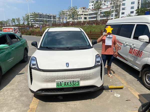 一汽奔騰nat網(wǎng)約車新能源車租車提車