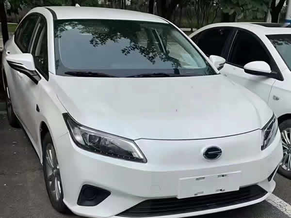 廣汽埃安 Aion S,炫580