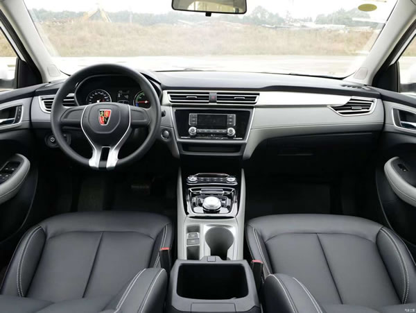 廣州網(wǎng)約車租車全新榮威ei5-500月租金4700元