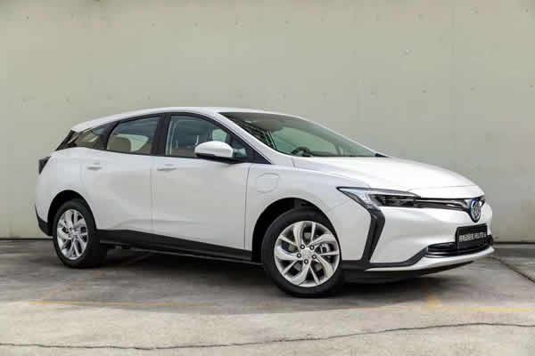 廣州網(wǎng)約車租車低首付歡迎選購