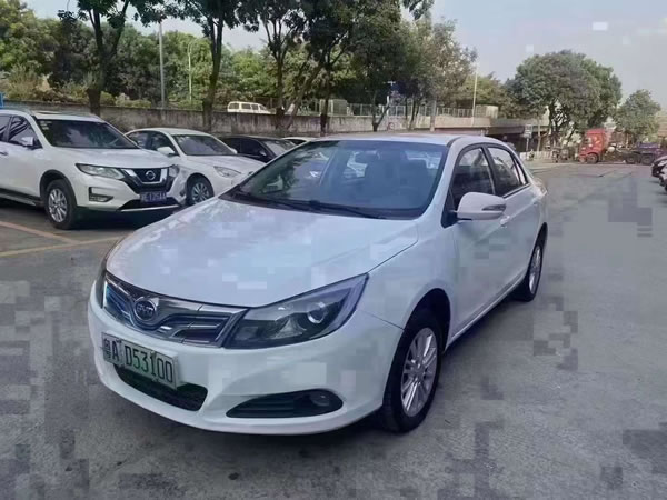 廣州比亞迪450網(wǎng)約車(chē)租車(chē)押金5000月租4000