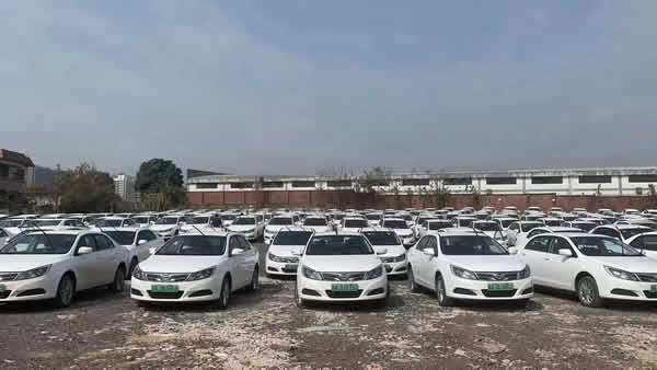廣州高薪招網(wǎng)約車司機(jī)