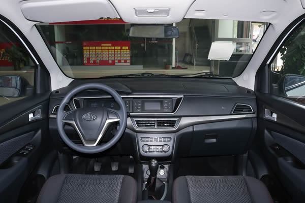 長安歐尚A600網(wǎng)約車