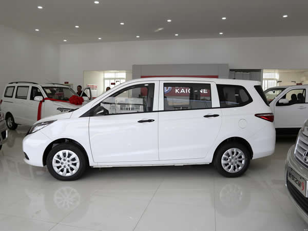 長安歐尚A600網(wǎng)約車