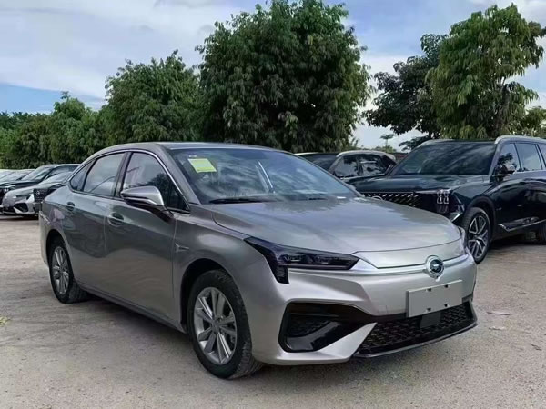 廣州高德打車攜華出行網(wǎng)約車司機(jī)招募注冊(cè)加盟