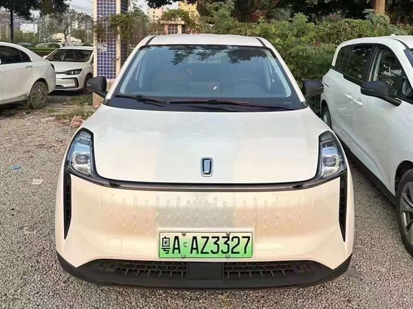 一汽奔騰nat網(wǎng)約車新能源車