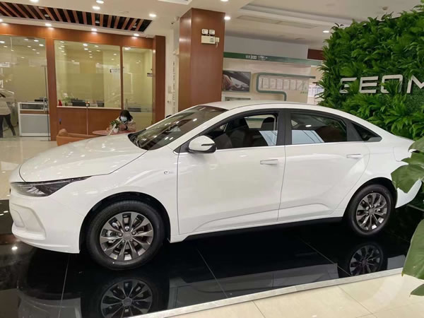 廣州幾何A次新車網約車租車月租3800元