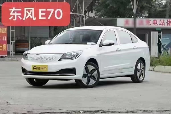 廣州網(wǎng)約車東風(fēng)S50東風(fēng)E703000押金綜合月租2780元