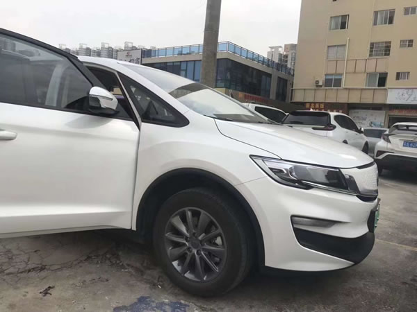 廣州順風(fēng)車租車楓葉80V可租可售