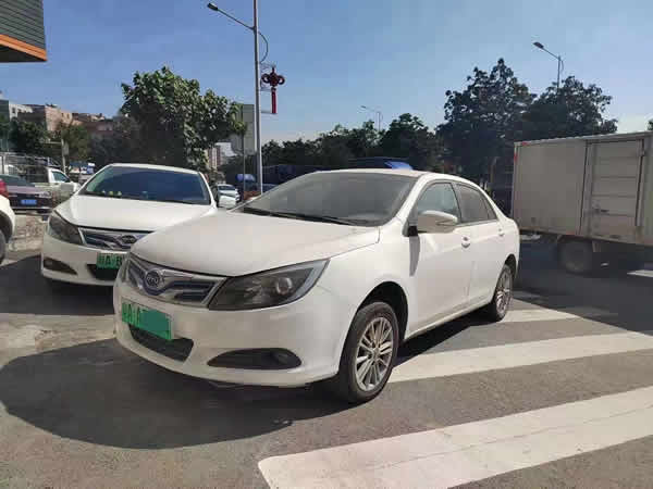 廣州網(wǎng)約車出租特價(jià)發(fā)車 2000元/月