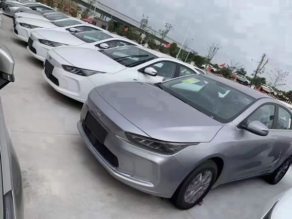 廣州網(wǎng)約車出租特價威馬EX5啟辰D60 炫580